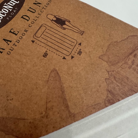 NWT! Rae Dunn Pool Float Set - Picture 5 of 5